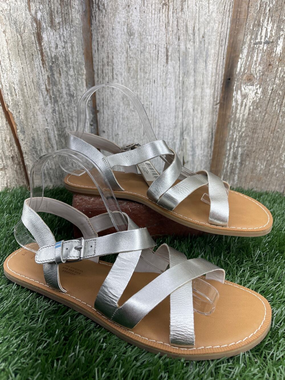 Toms Sicily Silver Metallic Leather Strappy Sandals Women's US 9 NWT